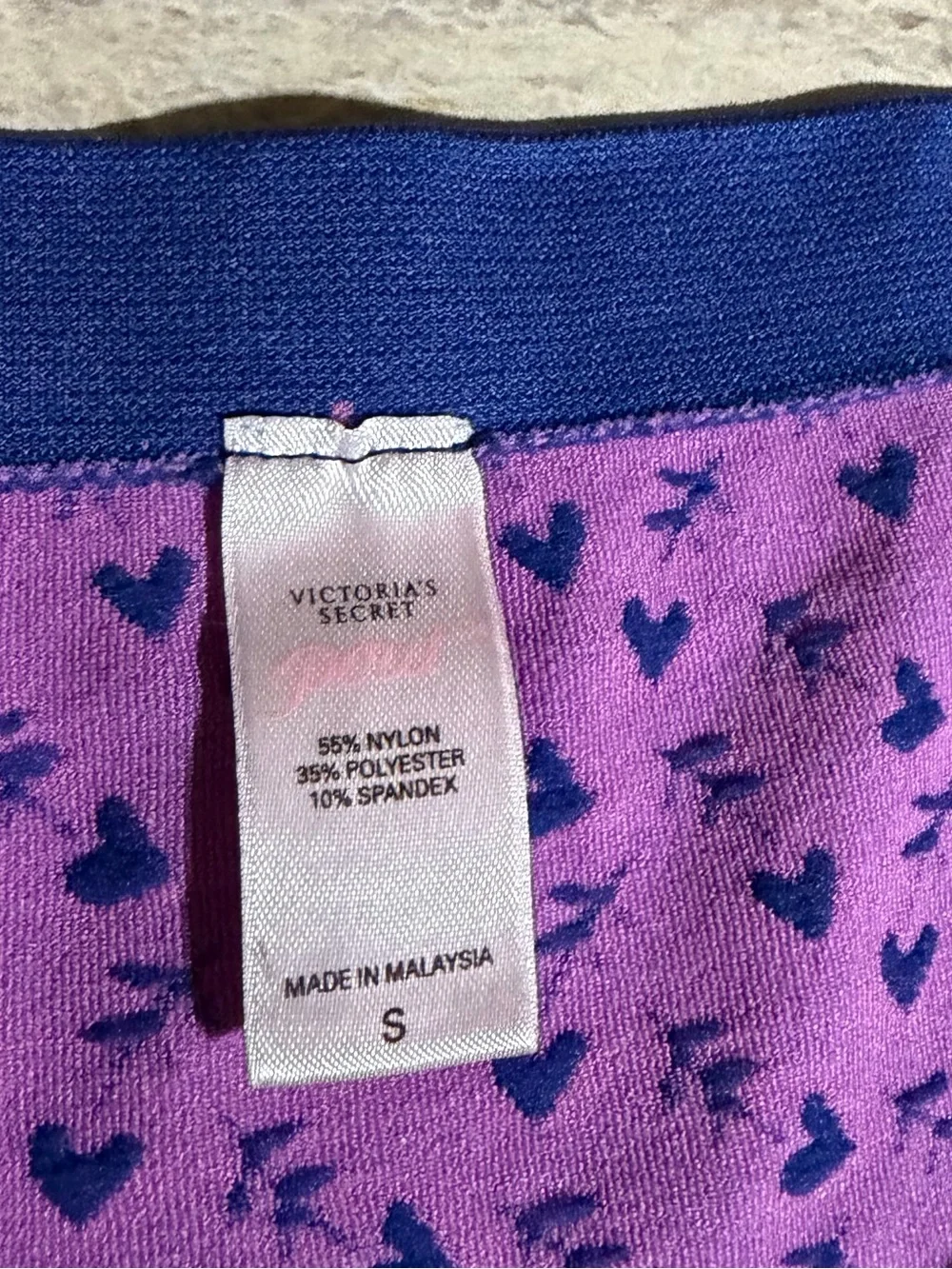 NWOT Victoria’s Secret Pout Navy Blue Boyshorts with Pink Heart Pattern